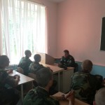 К проведению курса молодого бойца подключились представители управлений МЧС (13.08.2014, КИИ МЧС РБ, п.Юхновка).